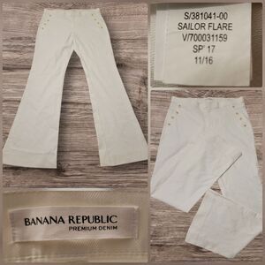 Banana Republic Premium Denim White Flare Leg Jeans Womens Size 32L (36x34)